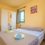 Apartment Tia *